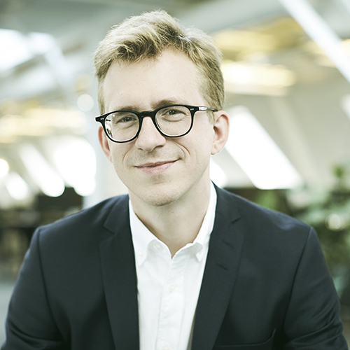 Dr. Kasper Skov Kjaer